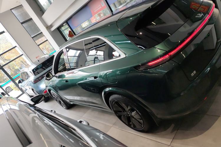 Used Li Auto L7 2023 Pro Model
