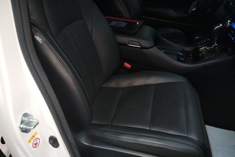 Used Toyota Alphard 2019 Dual-Engine 2.5L Prestige Edition