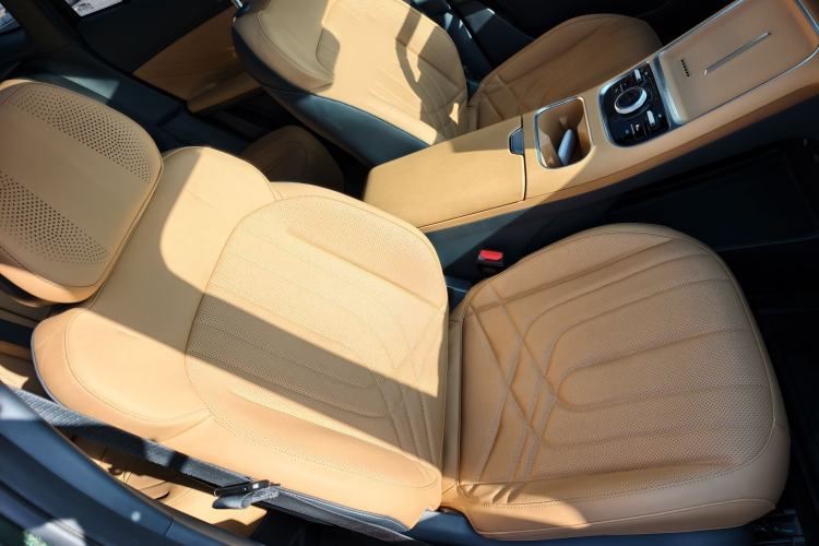 Used  Galaxy Xingjian 7 EM-i 2025 120km Exploration+ Version
