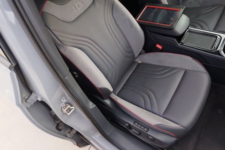 Used Volkswagen ID.4 CROZZ 2024 PRIME
