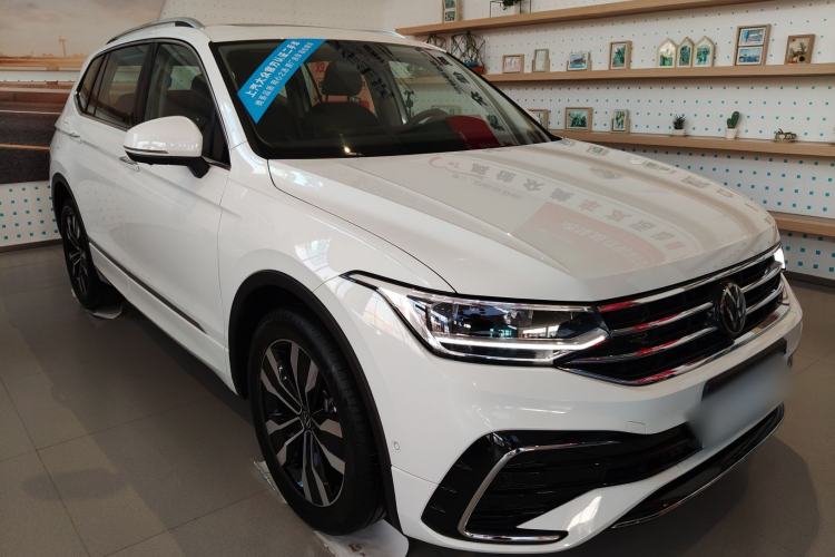 Used Volkswagen Tiguan L 2024 Outstanding Model 330TSI Automatic Two-Wheel Drive R-Line Dragon Glory Edition