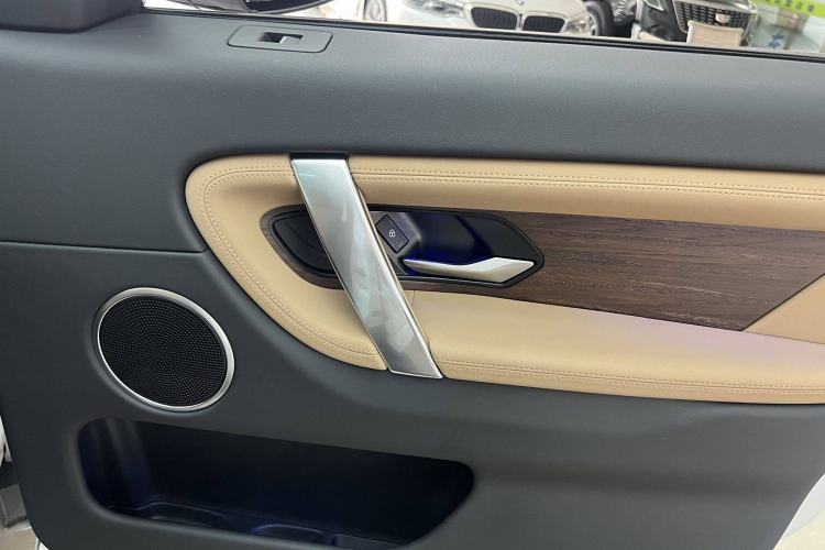 Used Land Rover Discovery Sport 2024 Performance Tech Edition
