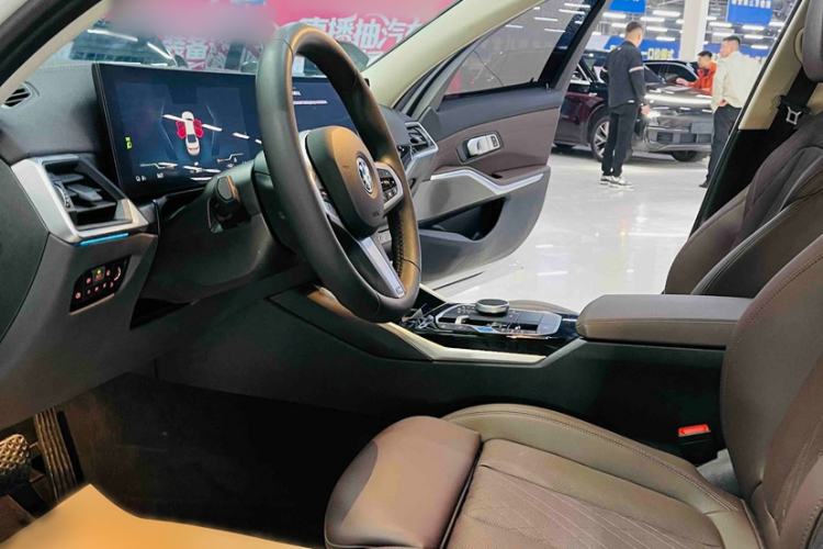 Used BMW i3 2024 eDrive 35 L