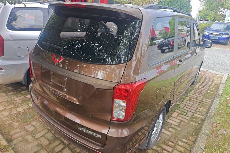 Used Wuling Hongguang 2019 1.5L S Comfort Edition China VI LAR