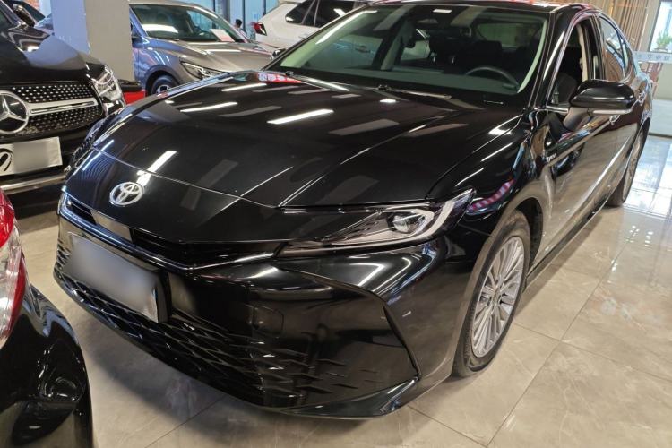 Used Toyota Camry 2024 Dual-Motor 2.0 HGVP Luxury Edition