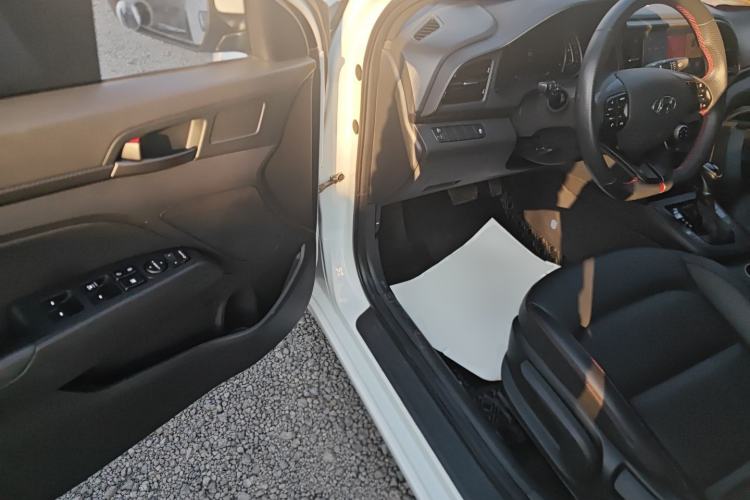 Used Hyundai Elantra 2019 1.4T Dual-Clutch Xuan Dong · Dynamic Model