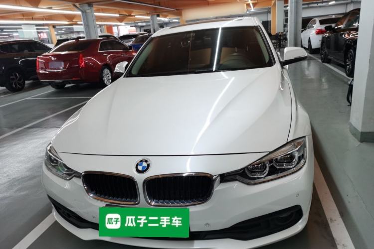 Used BMW 3 Series 2016 320i Fashion Model
