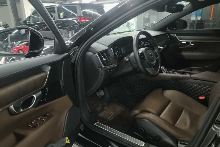 Used Volvo S90 2021 B5 Zhiyuan Luxury Edition
