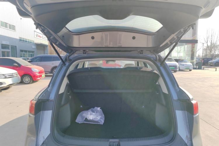 Used BYD Yuan UP 2025 Intelligent Driving Version 401 km Beyond-Range Edition