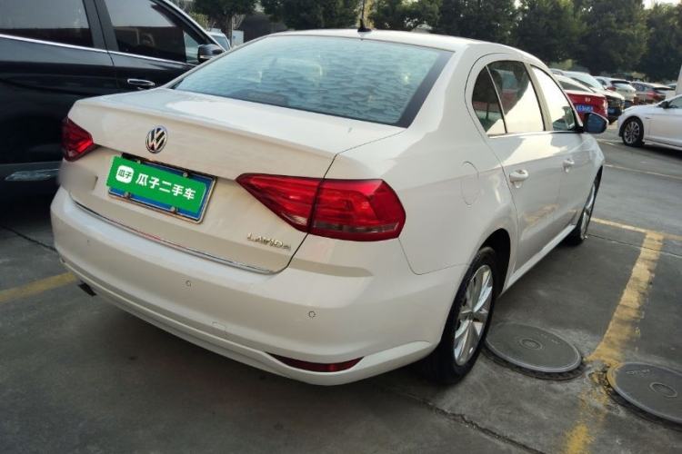 Used Volkswagen Lavida 2017 1.6L Automatic Comfort Edition
