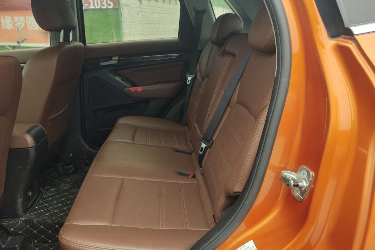 Used BAIC Weiwang S50 2016 1.5T CVT Joyful Premium Edition