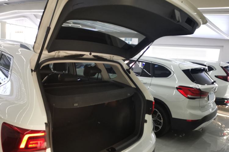 Used Volkswagen Tharu 2021 280TSI Two-Wheel-Drive Luxury Plus Edition