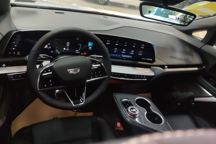 Used Cadillac OPTIQ 2024 Standard Range Version