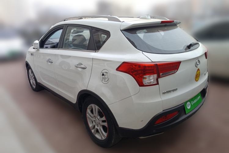Used Huatai Santa Fe 2016 1.5T Gasoline Manual Two-Wheel Drive Smart Enjoyment i3 Model