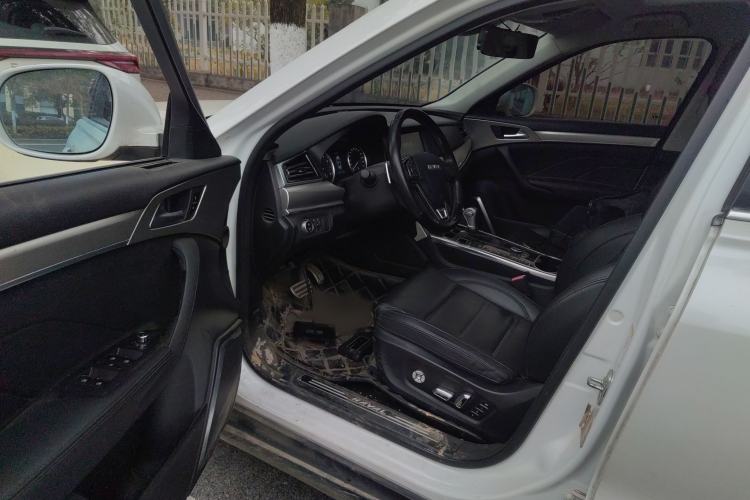 Used Haval H7 2017 Red-Label H7 2.0T Automatic Luxury Model
