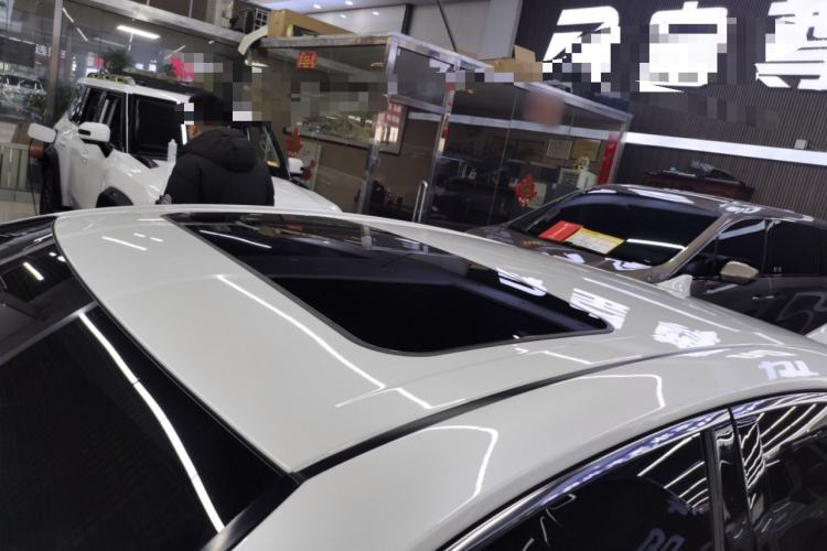 Used Toyota Camry 2021 2.0G Luxury Edition
