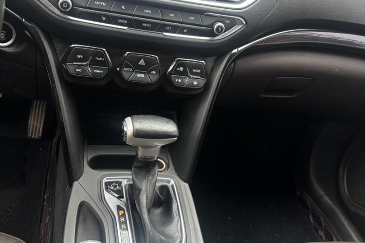 Used GAC Trumpchi GS4 2017 235T Automatic Two-Wheel Drive Luxury Smart Connectivity Version