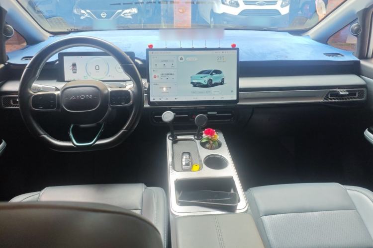 Used AION Y 2022 Plus 70 Smart Edition
