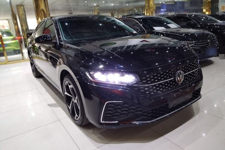 Used Volkswagen Passat 2023 Revised 330TSI Starry Elite Edition
