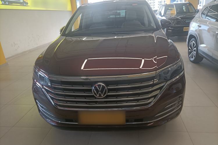 Used Volkswagen Viloran 2022 380TSI Prestige Edition
