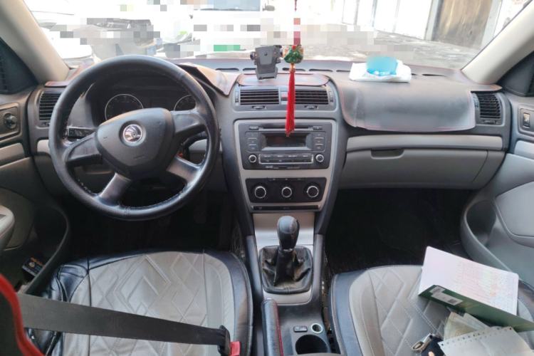 Used Skoda Octavia 2014 1.6L Manual Yijie Edition