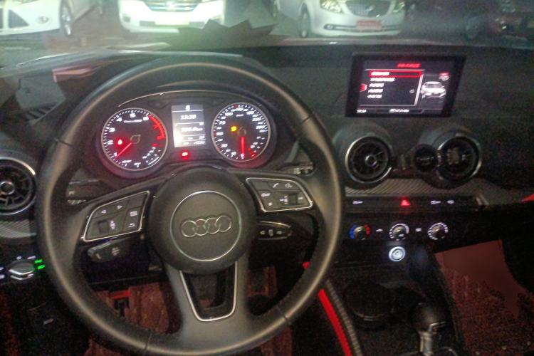 Used Audi Q2L 2018 35 TFSI Launch Exclusive Edition China VI
