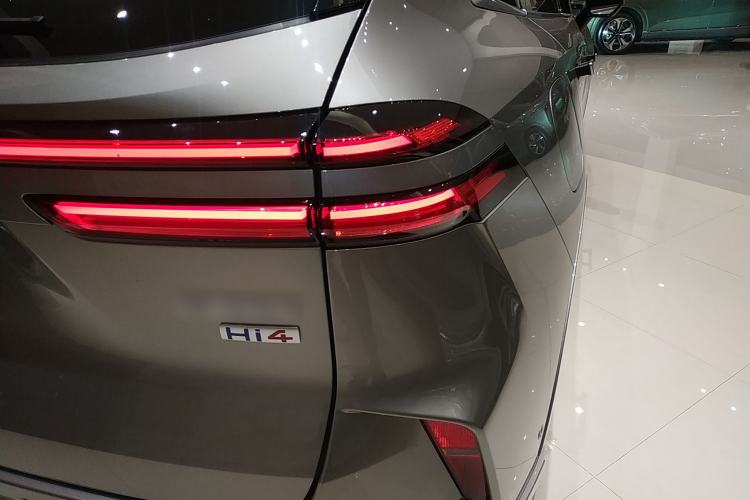 Used Wey Mocha New Energy 2024 Hi4 Four-Wheel Drive Long-Range Version
