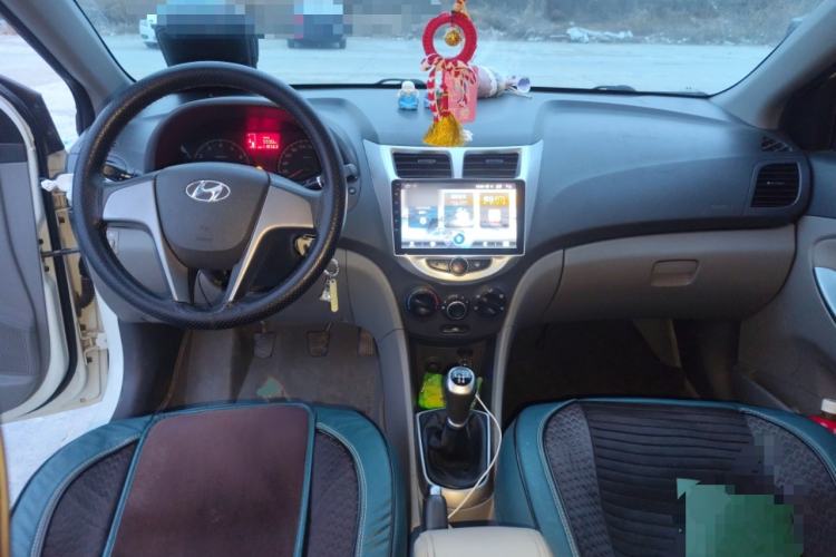 Used Hyundai Verna (older generation) 2016 1.4L Manual Smart GLS Trim