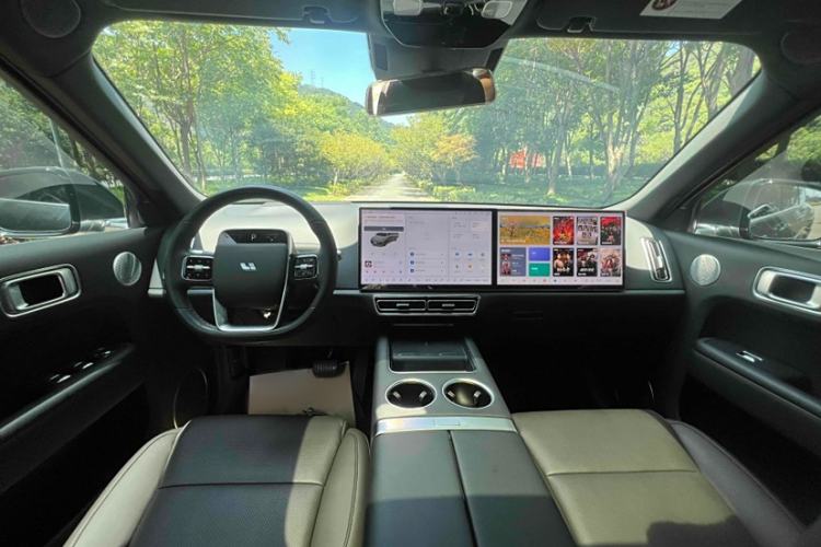 Used Li Auto L8 2023 Air model
