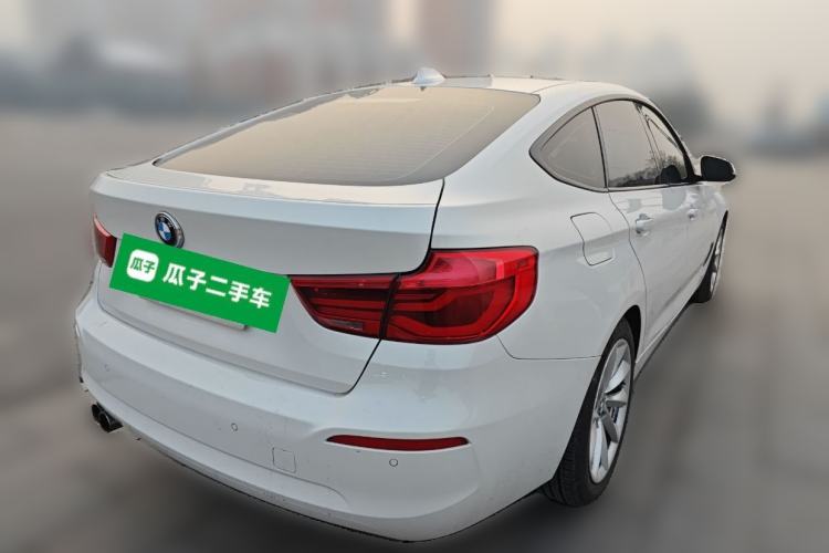 Used BMW 3 Series GT 2018 320i Sport Edition