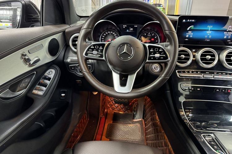 Used Mercedes-Benz GLC 2020 GLC 260 L 4MATIC Dynamic Model
