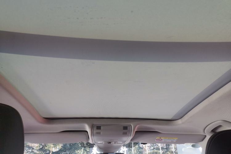 Used Volkswagen Tayron 2023 300TSI Two-Wheel-Drive Luxury Plus Advanced Edition
