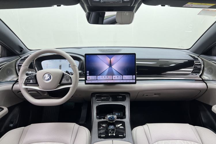 Used BYD Han 2025 EV with 701 km of Laser Radar-Enabled Intelligent Driving
