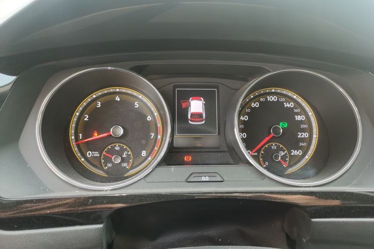 Used Volkswagen Tiguan L 2019 Updated Version 330TSI Automatic Two-Wheel Drive Panoramic Comfort Edition China VI Standard