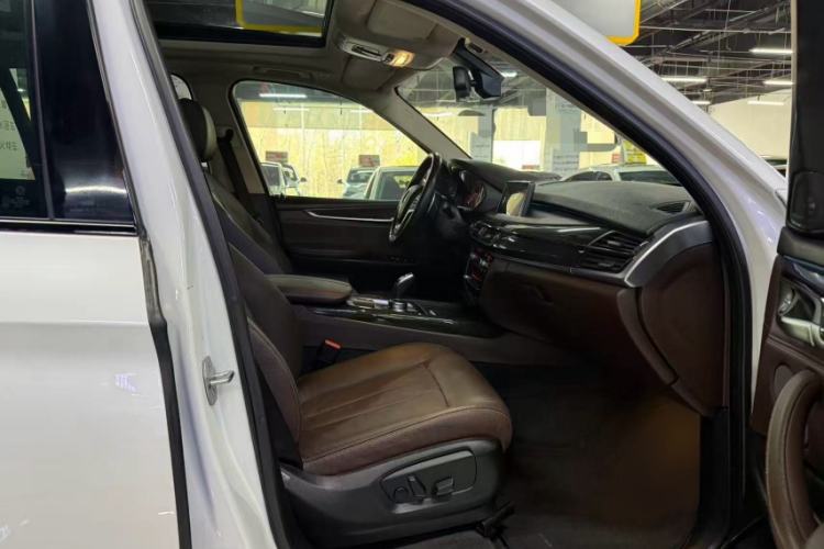 Used BMW X5 2017 xDrive35i Leading Model
