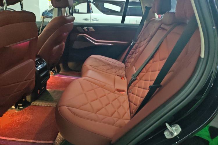 Used BMW X5 2022 Restyled xDrive 30Li Luxury Version M Sport Package
