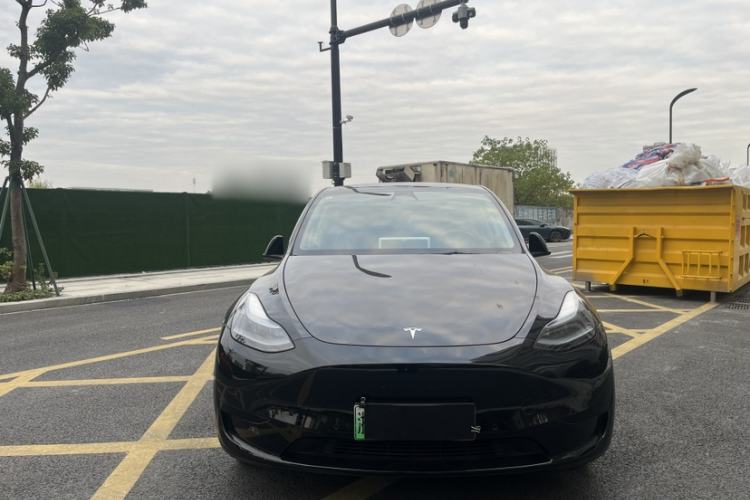 Used Tesla Model Y 2023 Rear-Wheel-Drive Version