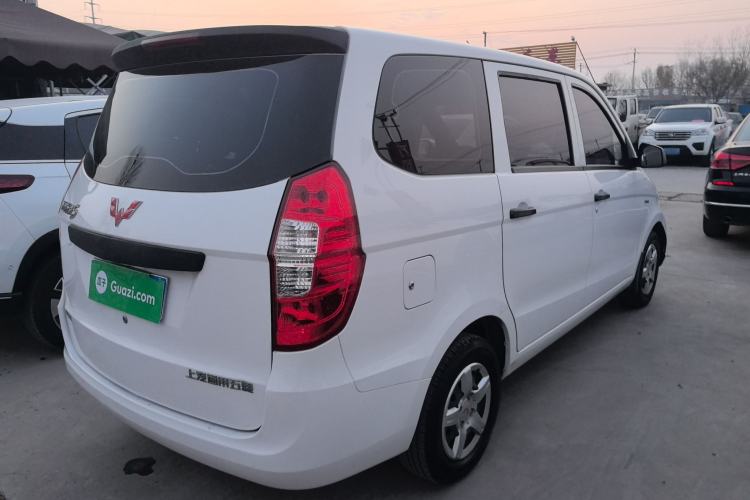 Used Wuling Hongguang 2015 1.5L S Basic Version China V Standard
