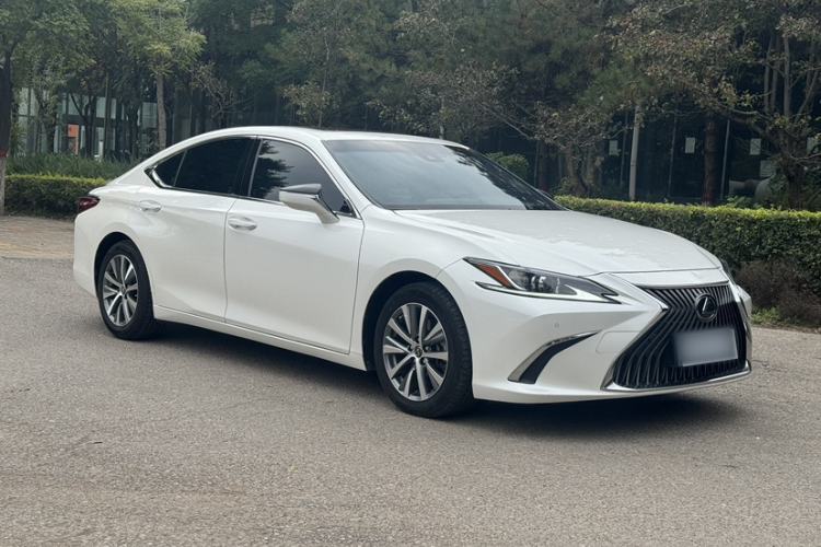 Used Lexus ES 2018 200 Excellence Edition China V Standard
