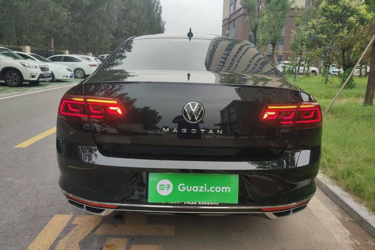 Used Volkswagen Magotan 2025 Zhongxiang Model 280TSI DSG Luxury Version
