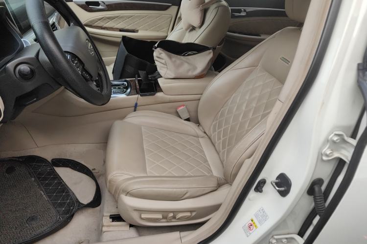 Used GAC Trumpchi GA8 2017 280T Deluxe Edition