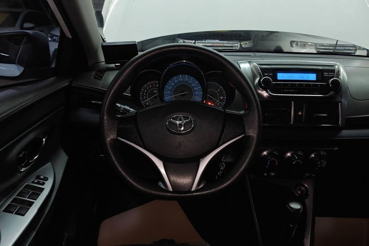 Used Toyota YARiS L 2015 1.5E Automatic Charm Edition