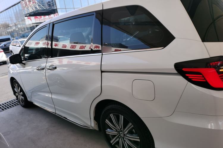 Used Honda Odyssey 2024 2.0L eHEV Sharp & Enjoy Edition
