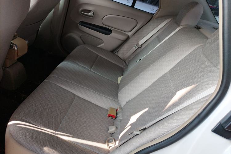 Used Venucia D50 2015 1.6L Automatic Fashion Edition