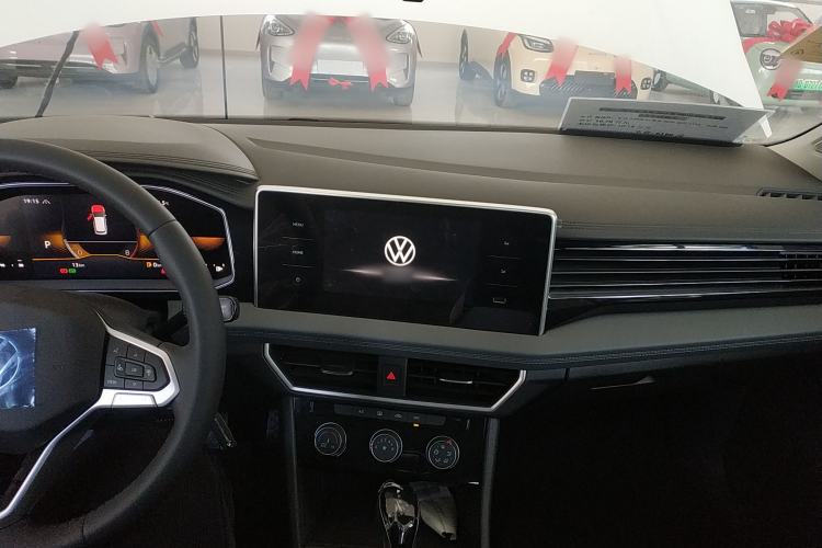 Used Volkswagen Sagitar 2025 300TSI DSG Flyover Edition
