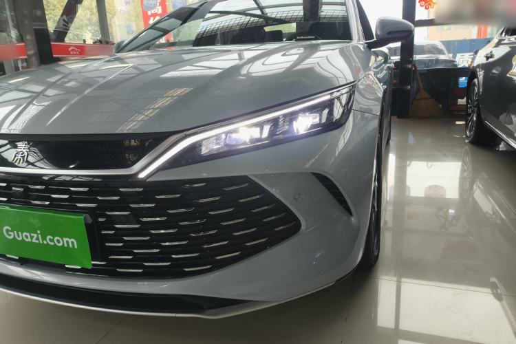 Used BYD Qin L 2025 DM-i Smart Drive 120KM Superior Model
