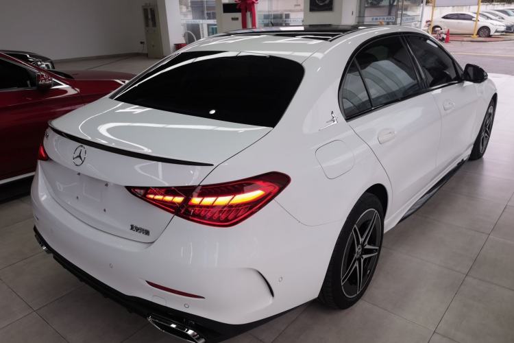 Used Mercedes-Benz C-Class 2023 Restyled C 260 L Night Edition Sports Version
