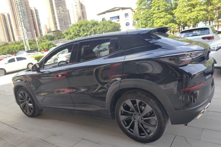 Used Changan UNI-T 2020 1.5T Prestige Version
