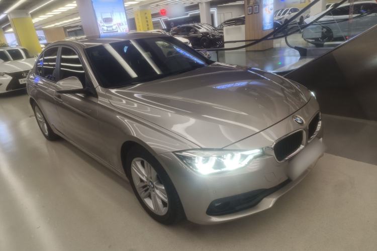 Used BMW 3 Series 2016 320i Fashion Model
