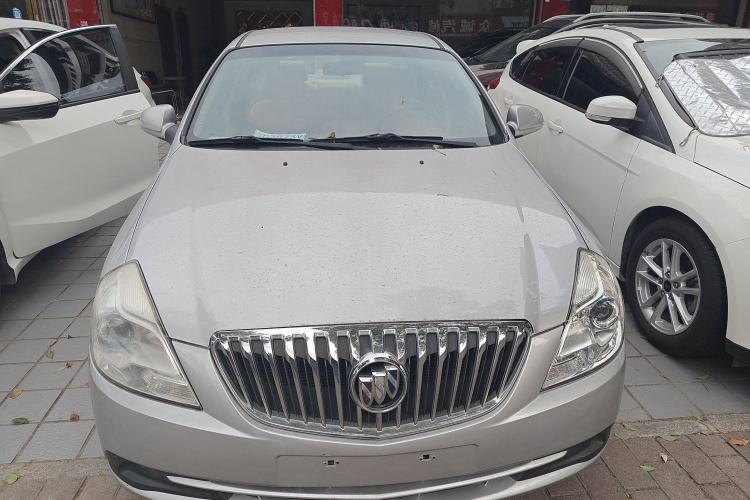 Used Buick Excelle 2015 1.5L Automatic Classic Model
